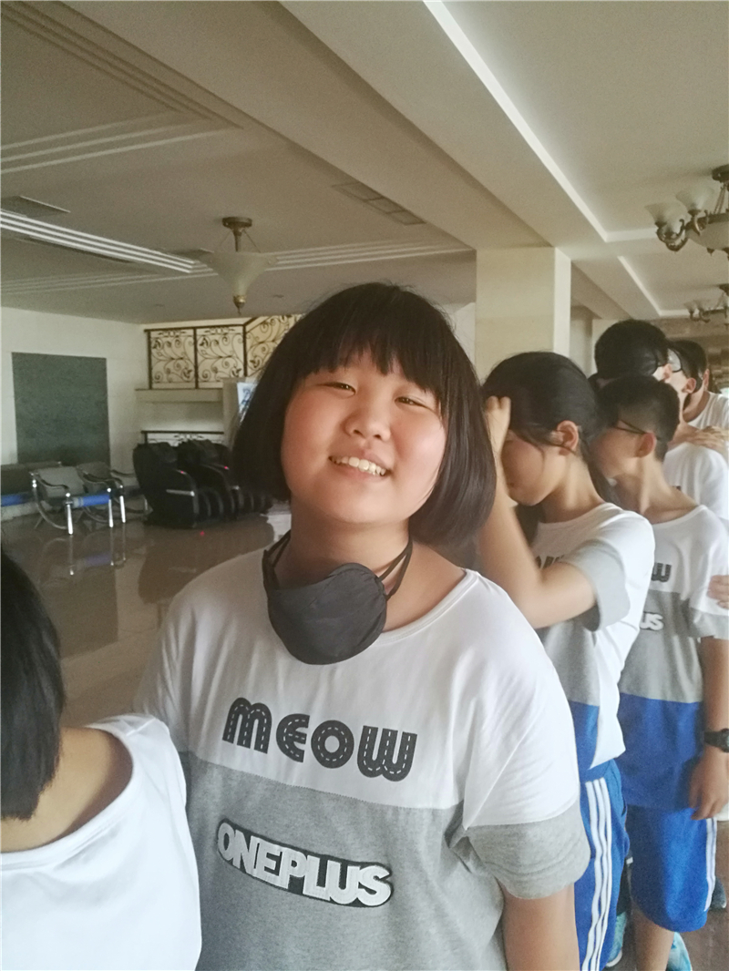 李佳宁.jpg