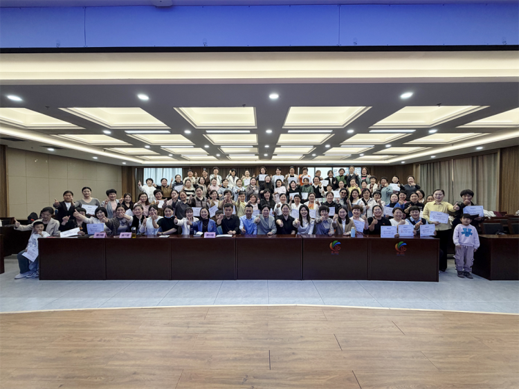 项目动态|系统视角看家庭，结营启航向未来：金芒果教育临清站第四期家庭教育指导能力培训暨结营典礼圆满举行